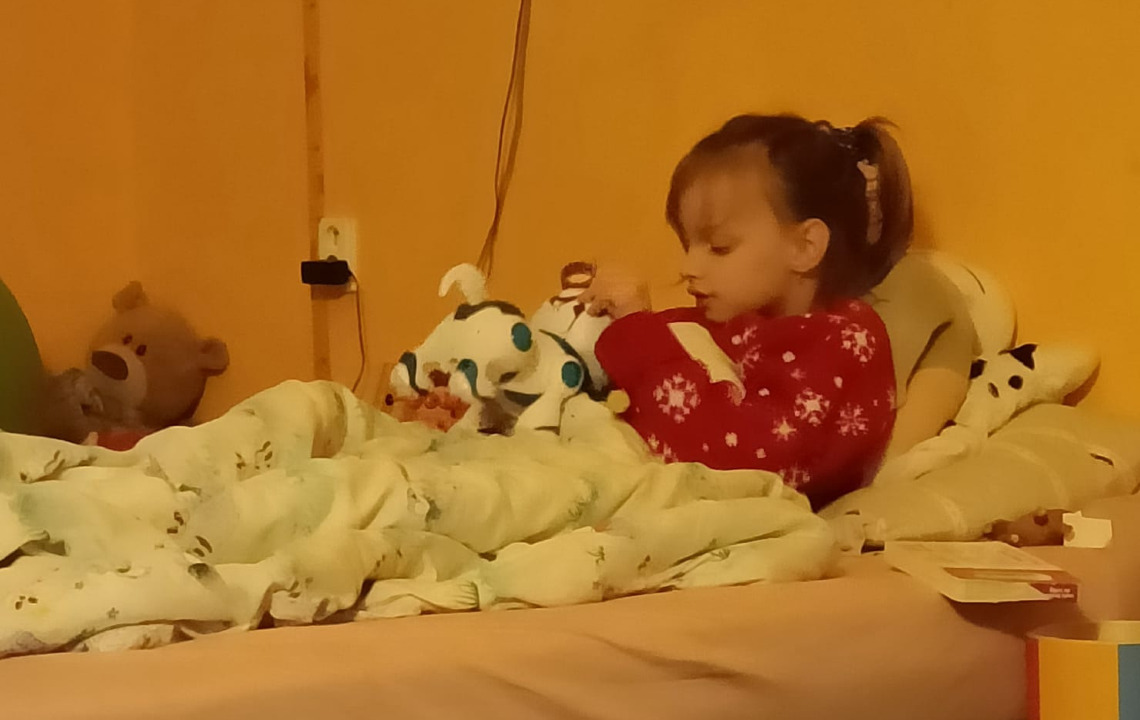 Fotografie Tereza Ernstová: Na postýlku pro moji nemocnou Valinku