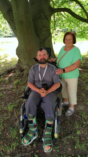 Fotografie Kamil Otčenášek: Na elektrický invalidní vozík, který mi po mrtvici zlepší život