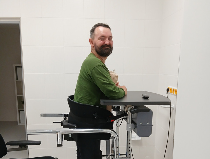 Foto k příběhu Kamil Otčenášek: Na elektrický invalidní vozík, který mi po mrtvici zlepší život
