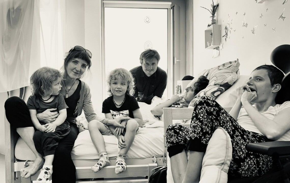 Fotografie Aneta Janatová: Na zdravotní vak pro mé těžce postižené sestry-dvojčata